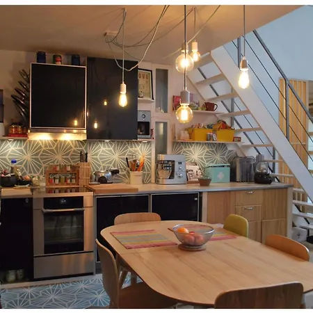 Loft T3 Atypical * Saint-Denis (Seine-Saint-Denis)